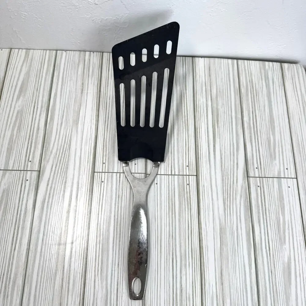 Oneida Nylon & Stainless Spatula Long Tapered End Slotted Turner Vintage 13 “